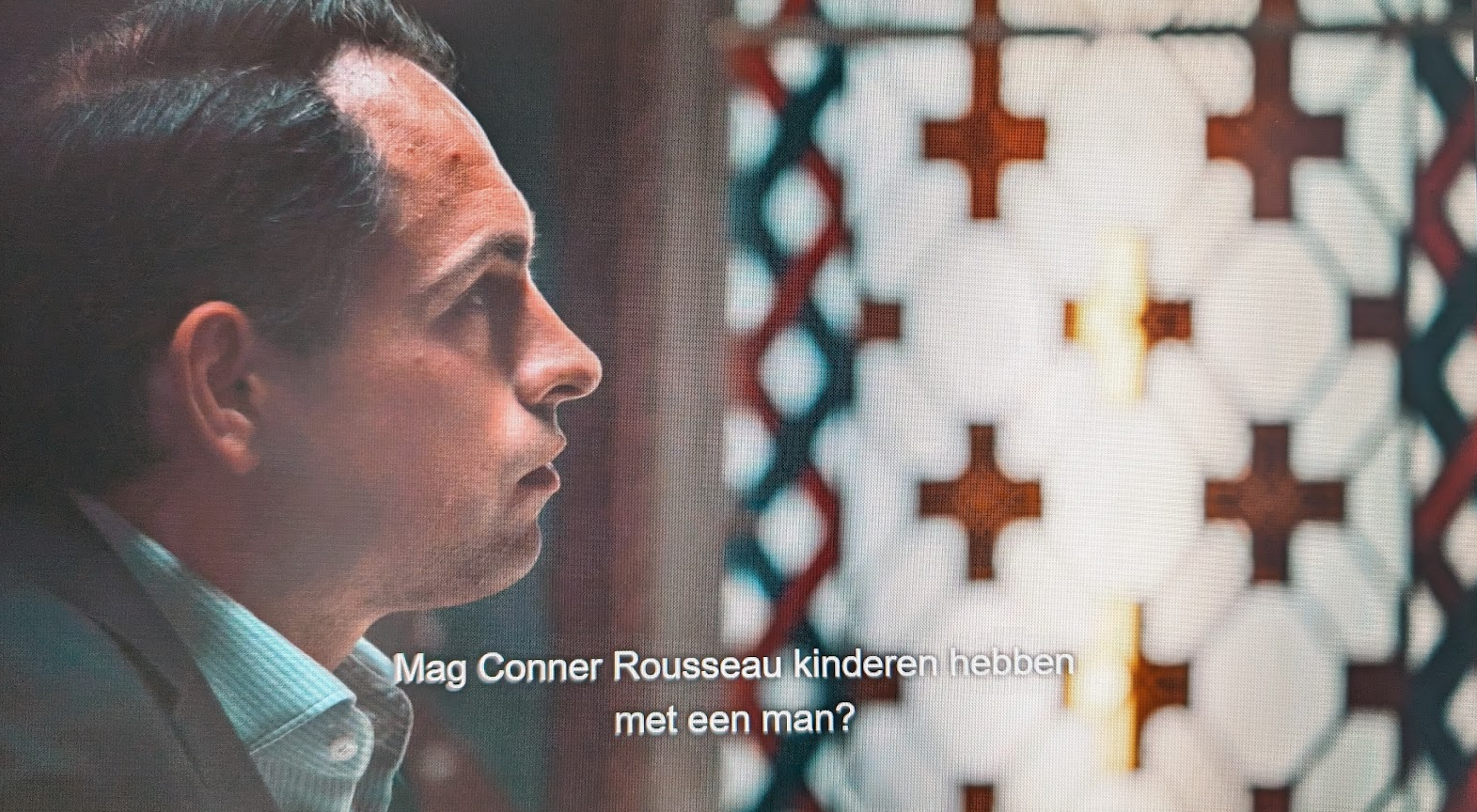 Tom Van Grieken in Het conclaaf op VTM.
